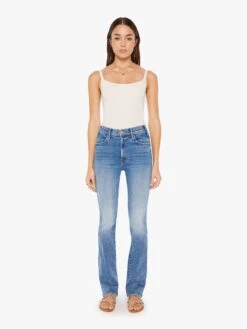 The Hustler Sneak - On The Road -Mother Denim 10177 1008 OTR VW A FullBodyFront 3709