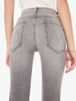 The Mid Rise Rider Skimp - Barely There 12 The Mid Rise Rider Skimp - Barely There -Mother Denim 10584 1158 BYT VW E Swatch 3941