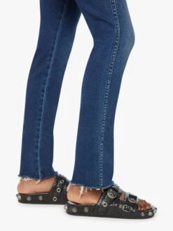 High Waisted Rascal Slice Sneak Fray - Sake To Me -Mother Denim 10624 1218 SAK 0373