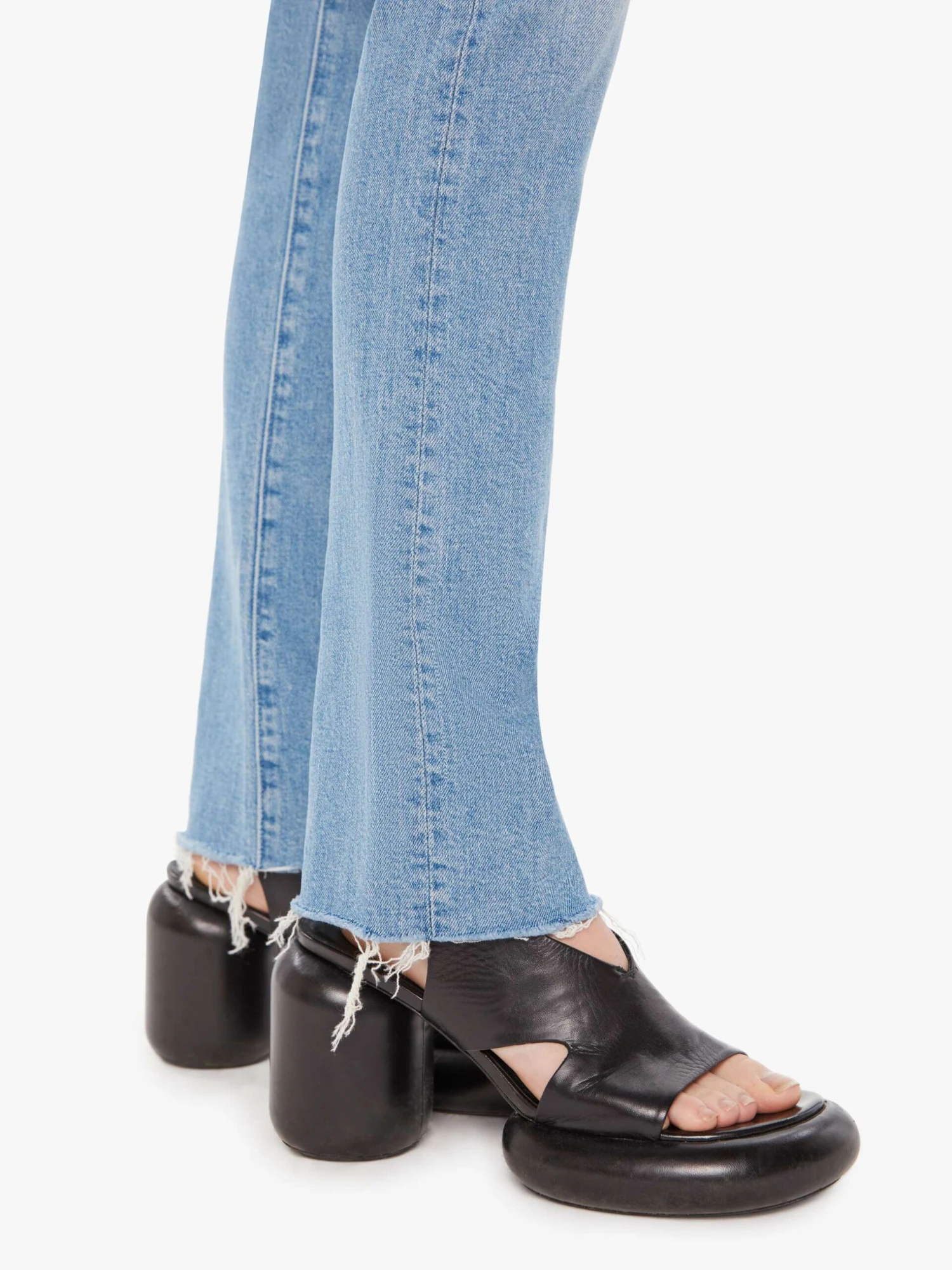 The Insider Sneak Fray - Love On The Beat 7 The Insider Sneak Fray - Love On The Beat - Image 5