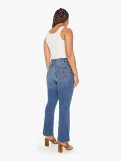 The Hustler Ankle Fray - Healing Jar -Mother Denim 1117 104 HGJ VW C FullBodyBack 2155