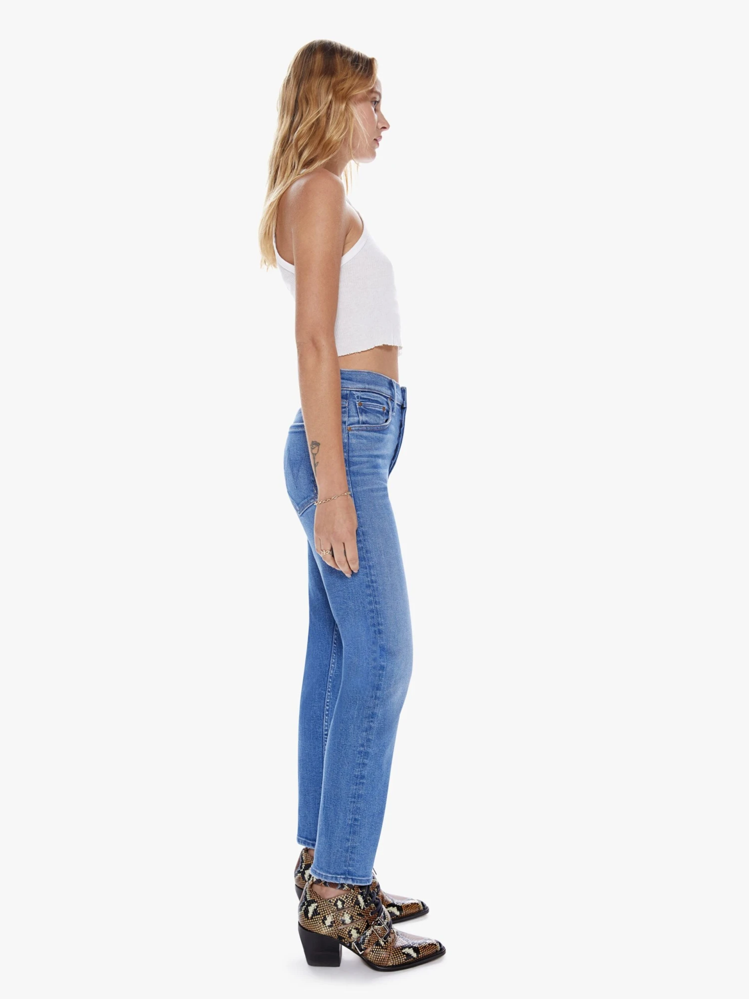 The Tomcat - Layover 5 The Tomcat - Layover - Image 3