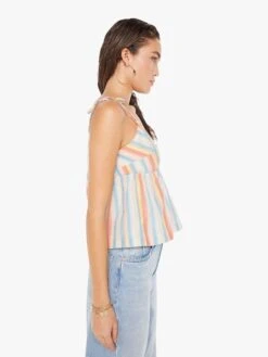 The High Flying Tank - Picture Perfect 10 The High Flying Tank - Picture Perfect -Mother Denim 2111 1442 PPC VW B WaistUpSide 4359