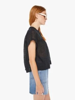 The Pop Your Top - Black -Mother Denim 2332 1485 BLK VW B WaistUpSide 3150
