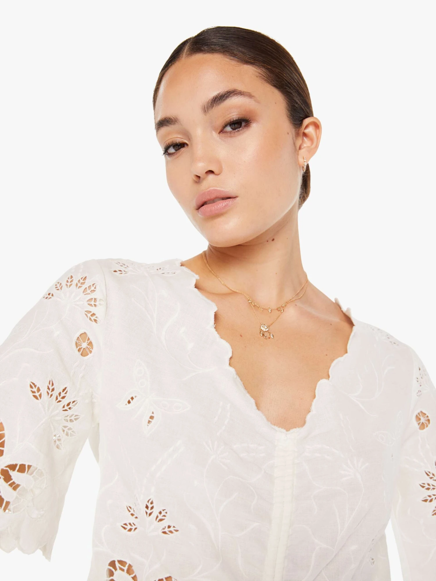 The Social Butterfly - Take A Bow 7 The Social Butterfly - Take A Bow - Image 6