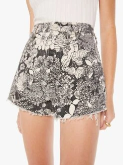 The Tippy Top Tomcat Fray Short - French Fairy Tale -Mother Denim 4692 1478 FFT VW E Swatch 4005