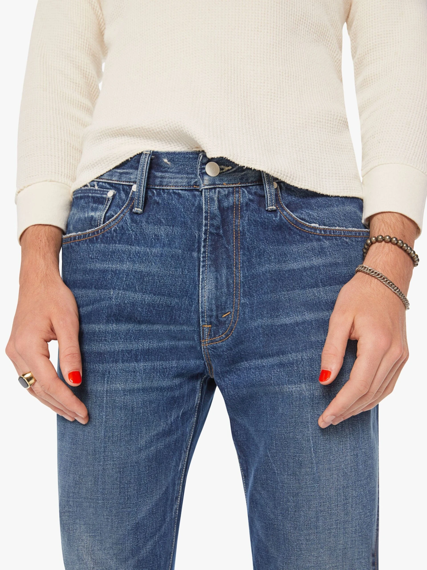 The Bronco - Basement Party 6 The Bronco - Basement Party - Image 4