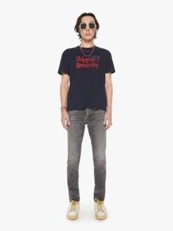 The Lowdown - Shipping And Receiving -Mother Denim 6104 944 SHG VW D FullBodyFront 2276