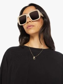 The Long Sleeve Rowdy - Black -Mother Denim 8245 1079 BLK VW E Detail 2876