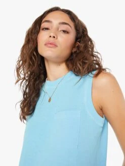 The Mock 10 Tee - Sky Blue -Mother Denim 8283 944 SYK VW E Detail 4733