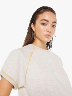 The Short Sleeve Concert Tuck - Heather Oatmeal -Mother Denim 8577 1427 HTO VW E Detail 4166