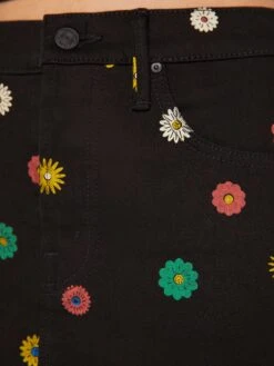 The Vagabond Mini Skirt - Fresh As A Daisy -Mother Denim 9441 1461 FDS VW F Detail 3227