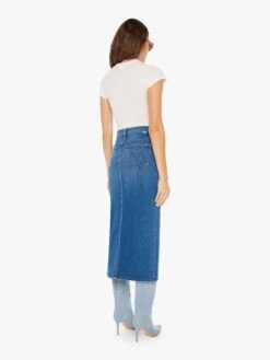 The Reverse Pencil Pusher - Hue Are You? -Mother Denim 9735 686 HUE VW C FullBodyBack 3274