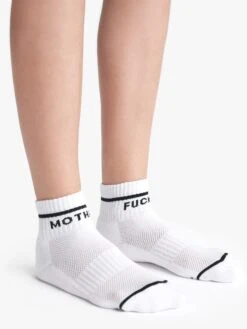 Baby Steps Ankle - MF White -Mother Denim BABY STEPS ANKLE WHITE BLACK 7041 481 MWB 03 c7264bf0 b996 4e16 bcaa b4dbe43fb975